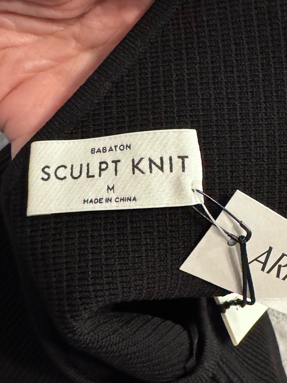 NEW ARITZIA SCULPT KNIT SEVEN TOP - Picture 4 of 5